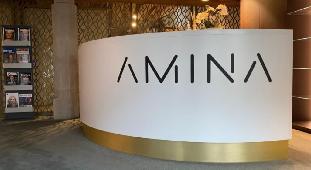 AMINA Bank branch photograph.