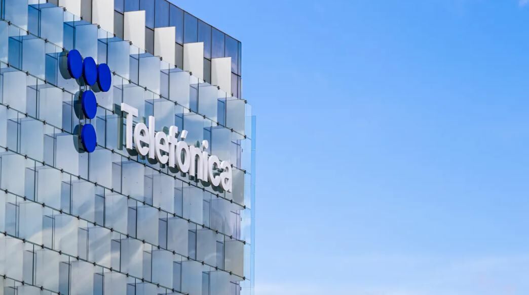 tel