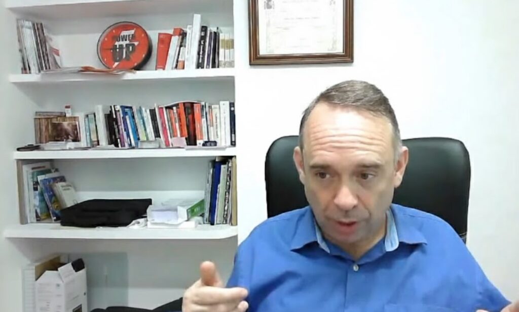 Photograph of the tax advisor José Antonio Bravo.